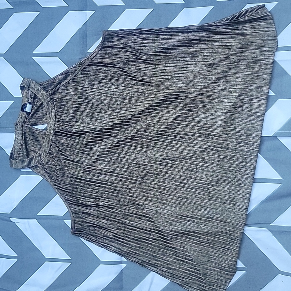 Torrid Brassy Top